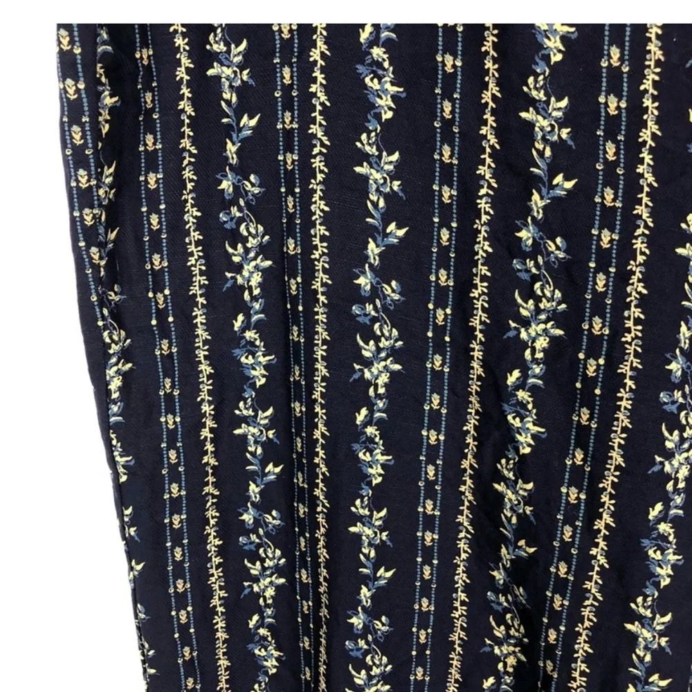 Feather Bone Navy Floral Wide Leg Cropped Pants - Picture 4 of 5
